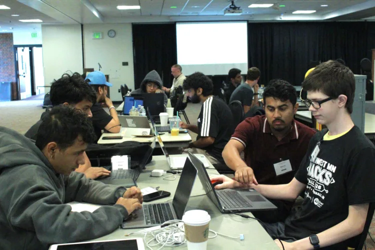 Students participate in 2nd SMSU 'hackathon'